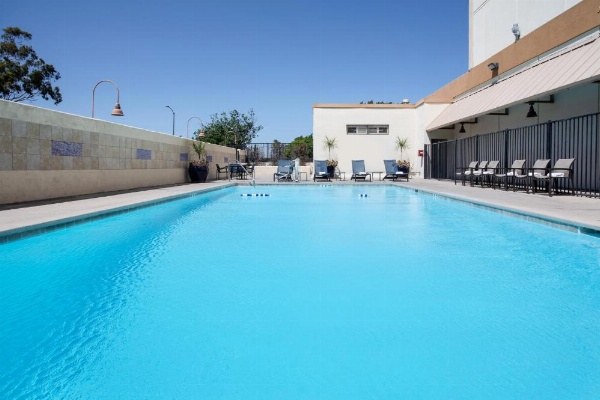 Holiday Inn Los Angeles - LAX Airport image 19