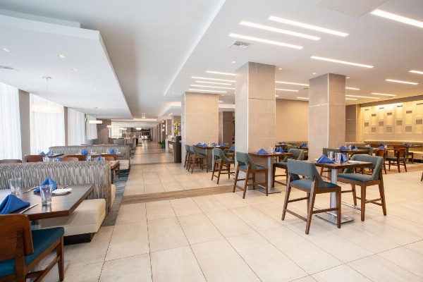 Holiday Inn Los Angeles - LAX Airport image 6